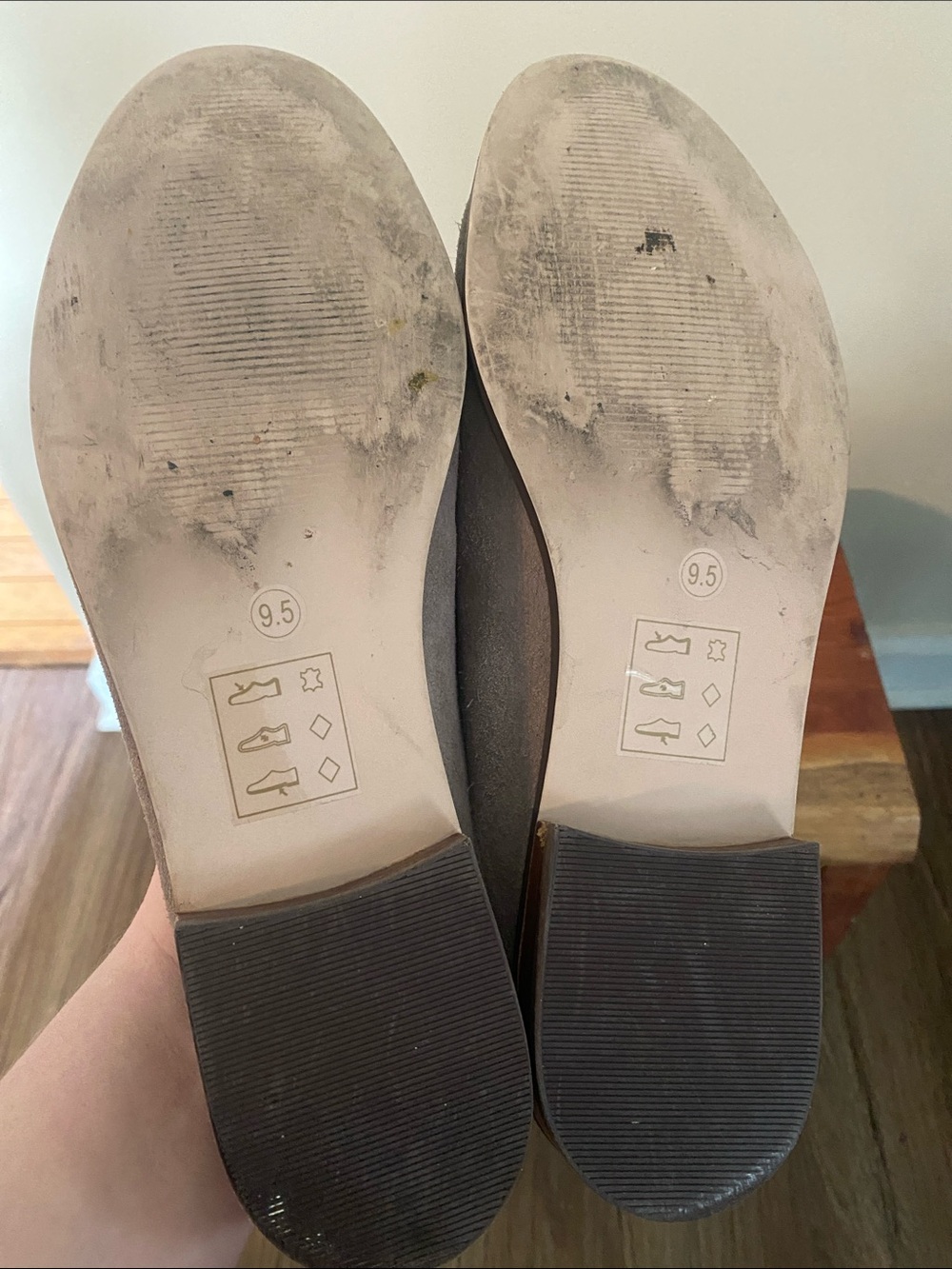 Sole Society gray/tan suede mules. Size 9.5 women’s slip on - Picture 3 of 5